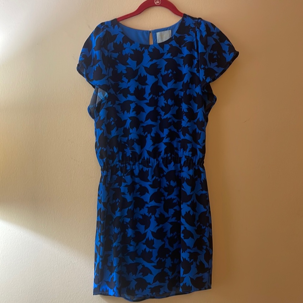 Cece by Cynthia Steffe Women’s Flutter Sleeve Dress Blue Black Floral Birds Belt